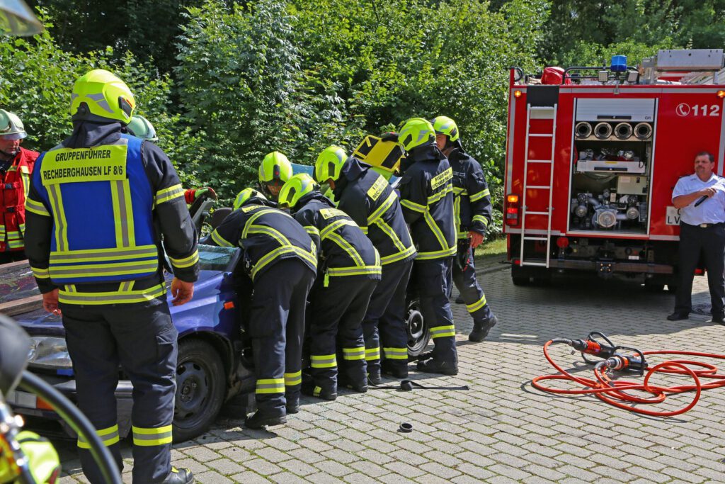 Einsatzübung der Feuerwehr Rechberghausen